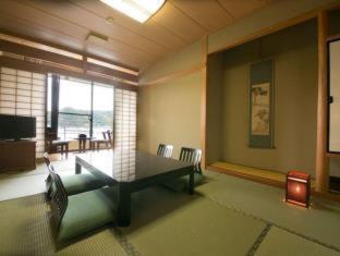 ไคเซนโนะยะโดะ มัตสึอุระ Hotel Saiki ห้อง รูปภาพ