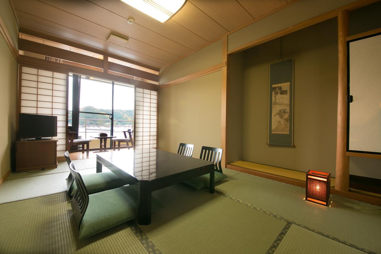 ไคเซนโนะยะโดะ มัตสึอุระ Hotel Saiki ภายนอก รูปภาพ
