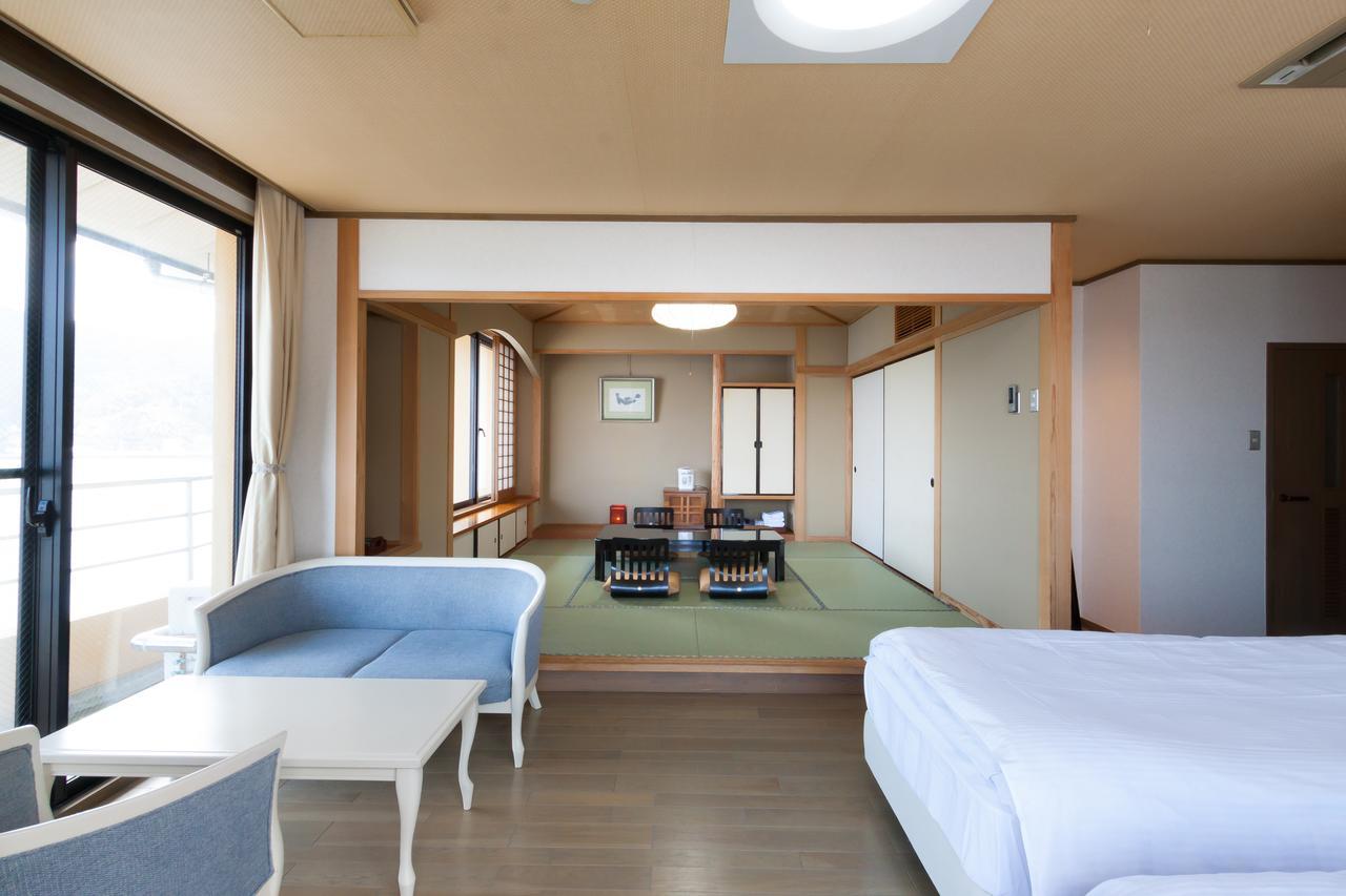 ไคเซนโนะยะโดะ มัตสึอุระ Hotel Saiki ภายนอก รูปภาพ